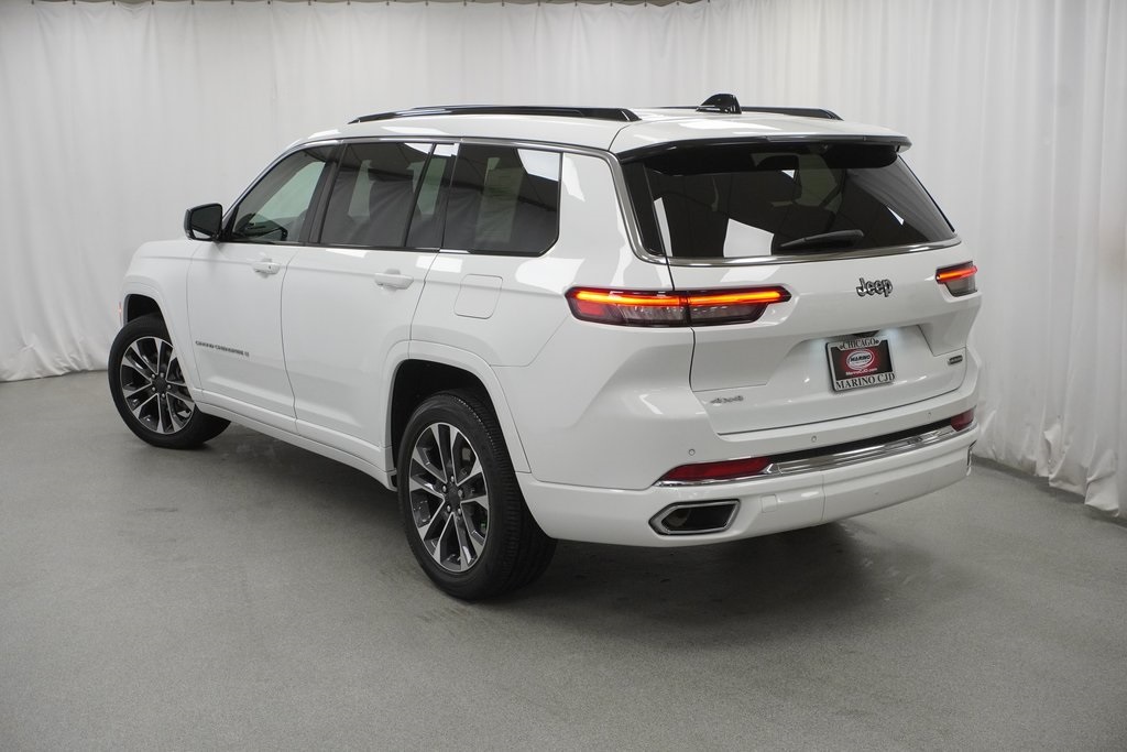 2024 Jeep Grand Cherokee Overland photo 12
