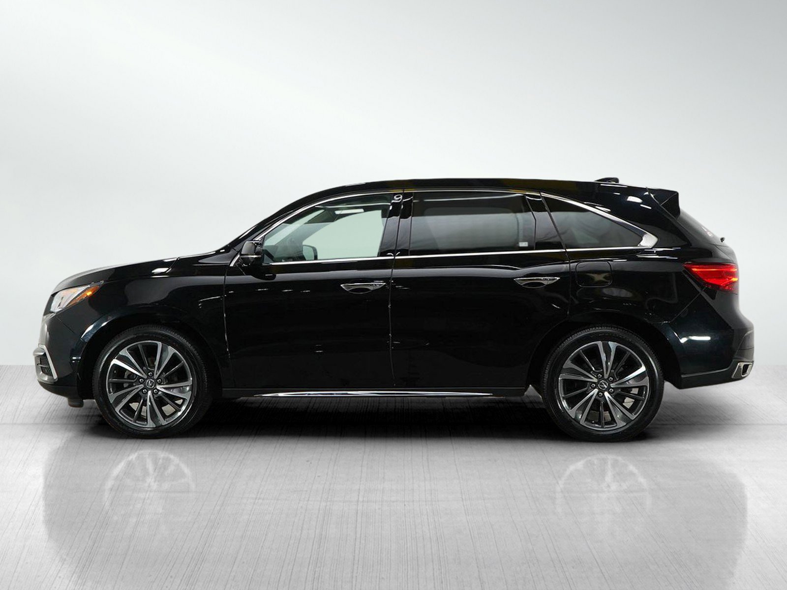 Used 2020 Acura MDX Technology Package with VIN 5J8YD4H50LL008246 for sale in Hopkins, Minnesota