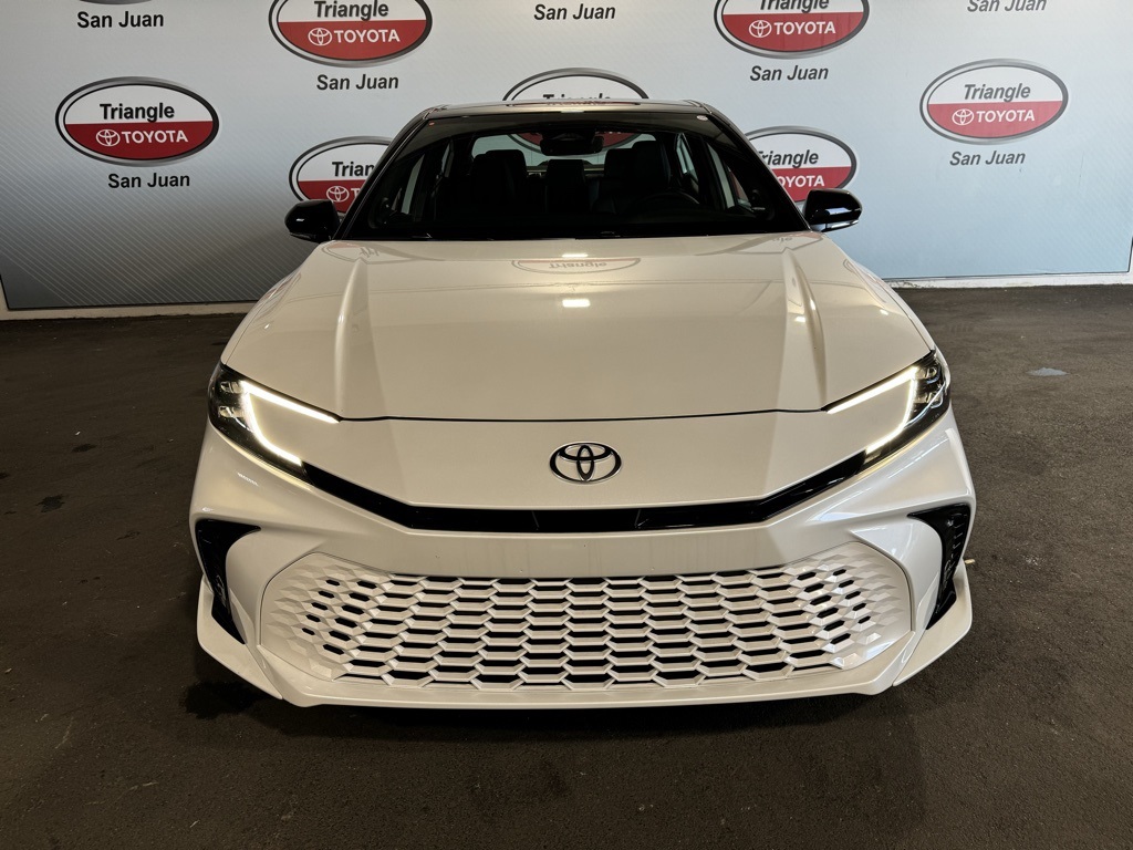 2025 Toyota Camry photo 2