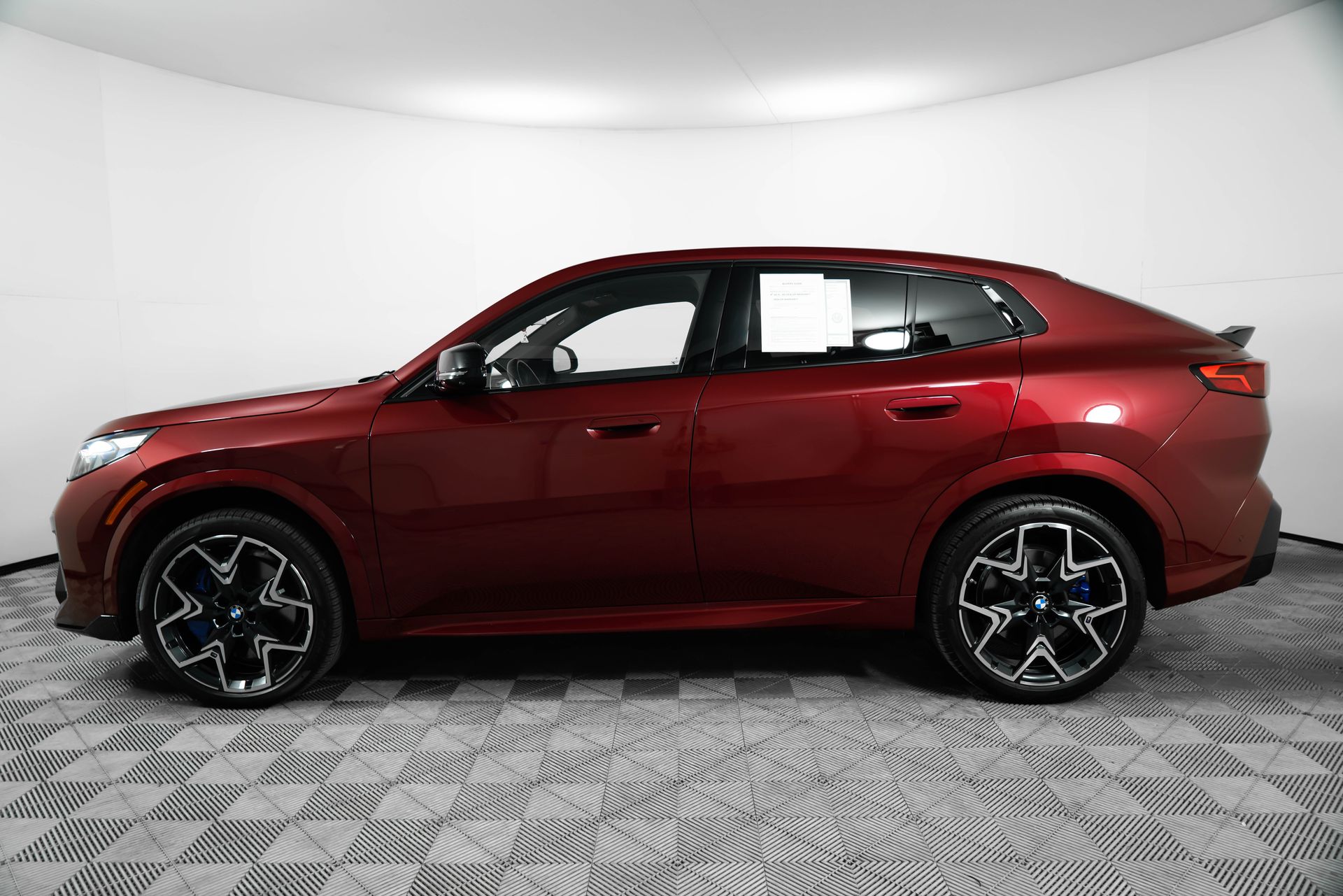 2025 Bmw X2 M35i photo 3