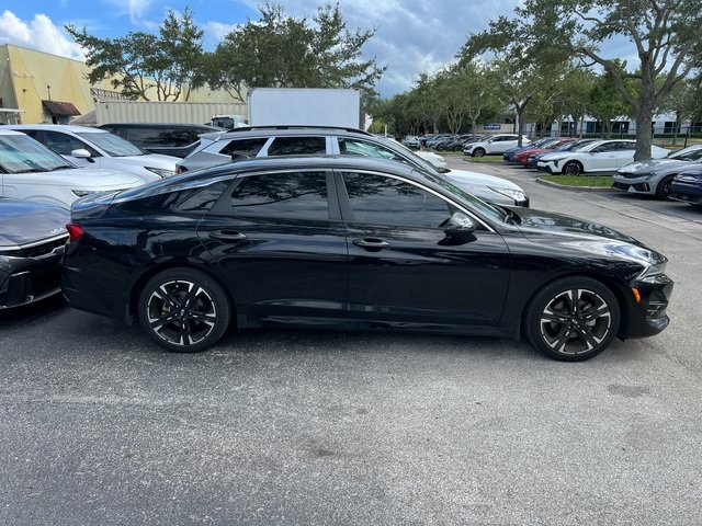 2021 Kia K5 GT-Line photo 4
