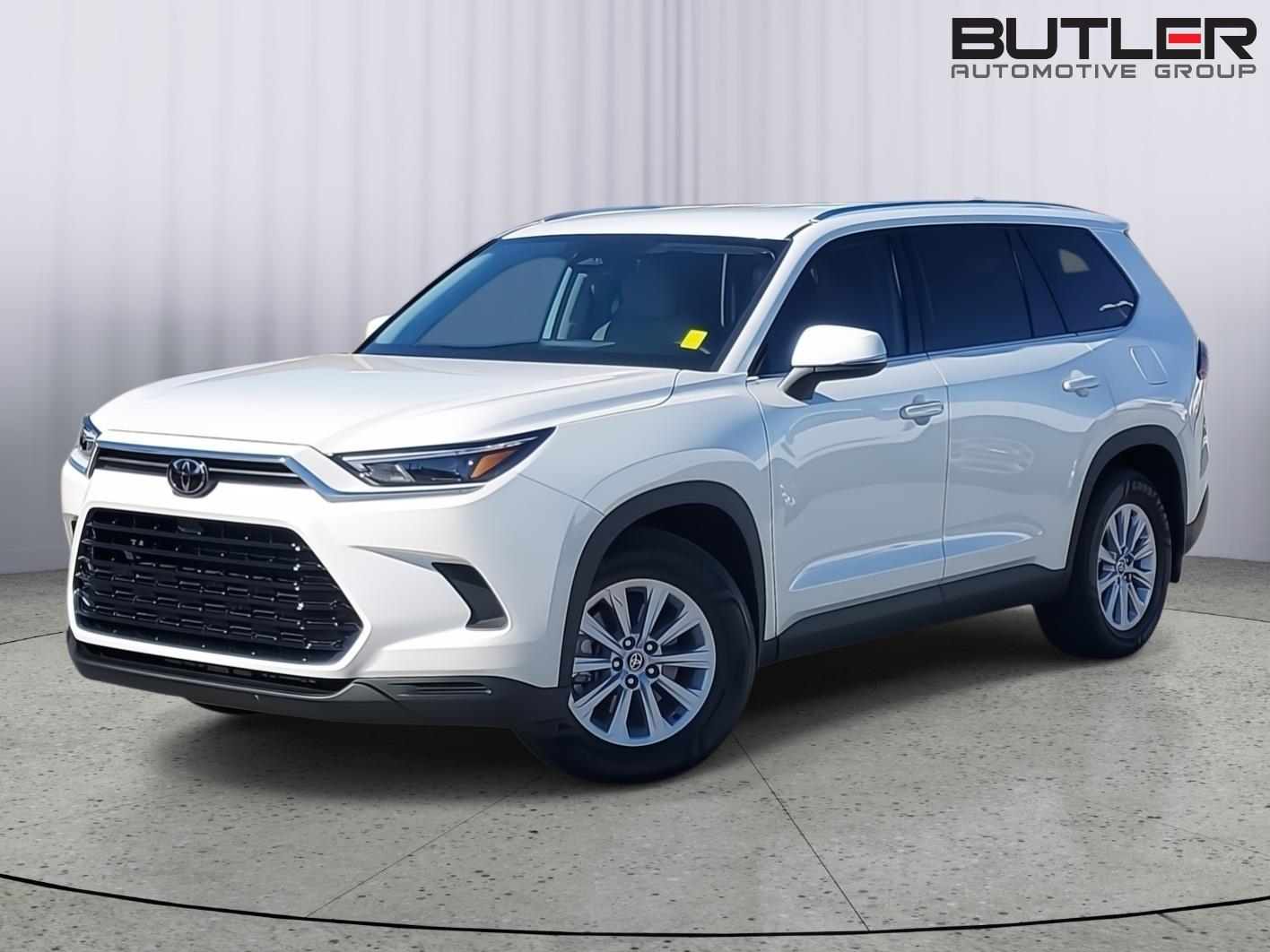 2025 Toyota Grand Highlander XLE's photo