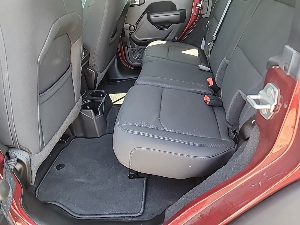 Used 2021 Snazzberry Pearlcoat Jeep Unlimited Willys image 18