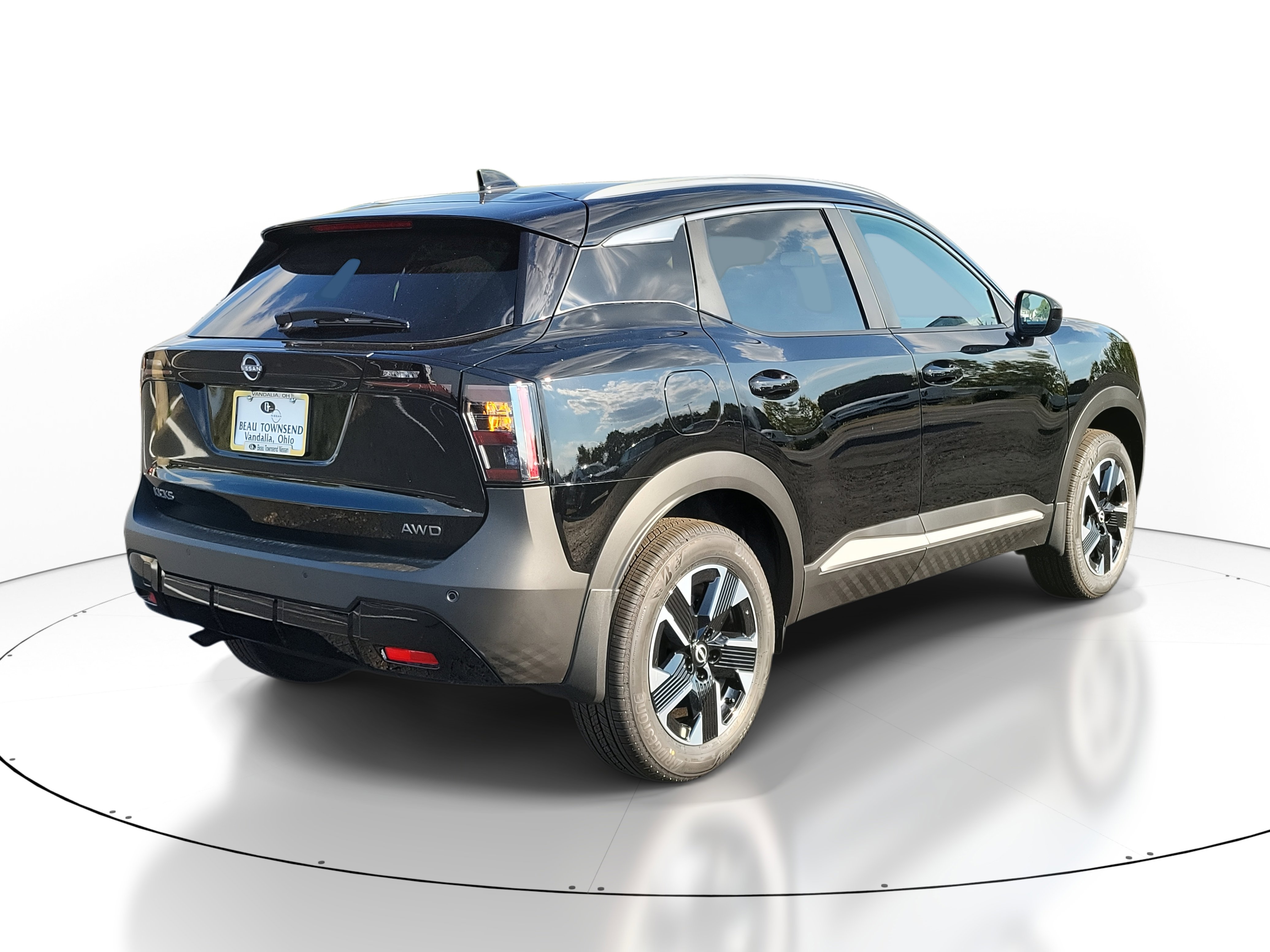 2026 Nissan Kicks SV photo 4