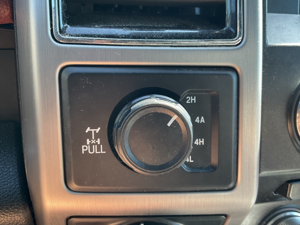 2018 Ford F-150 Platinum photo 9