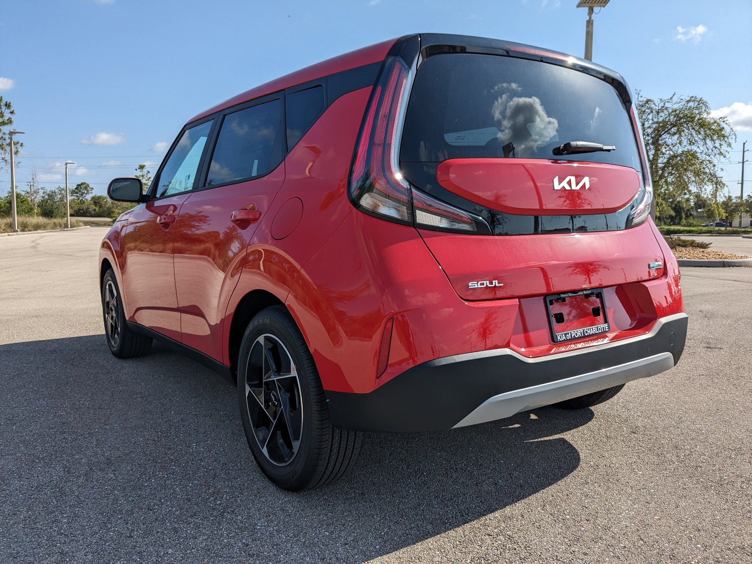 2025 Kia Soul EX photo 7