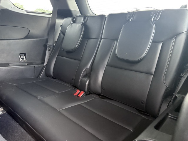2023 Ford Explorer XLT photo 5