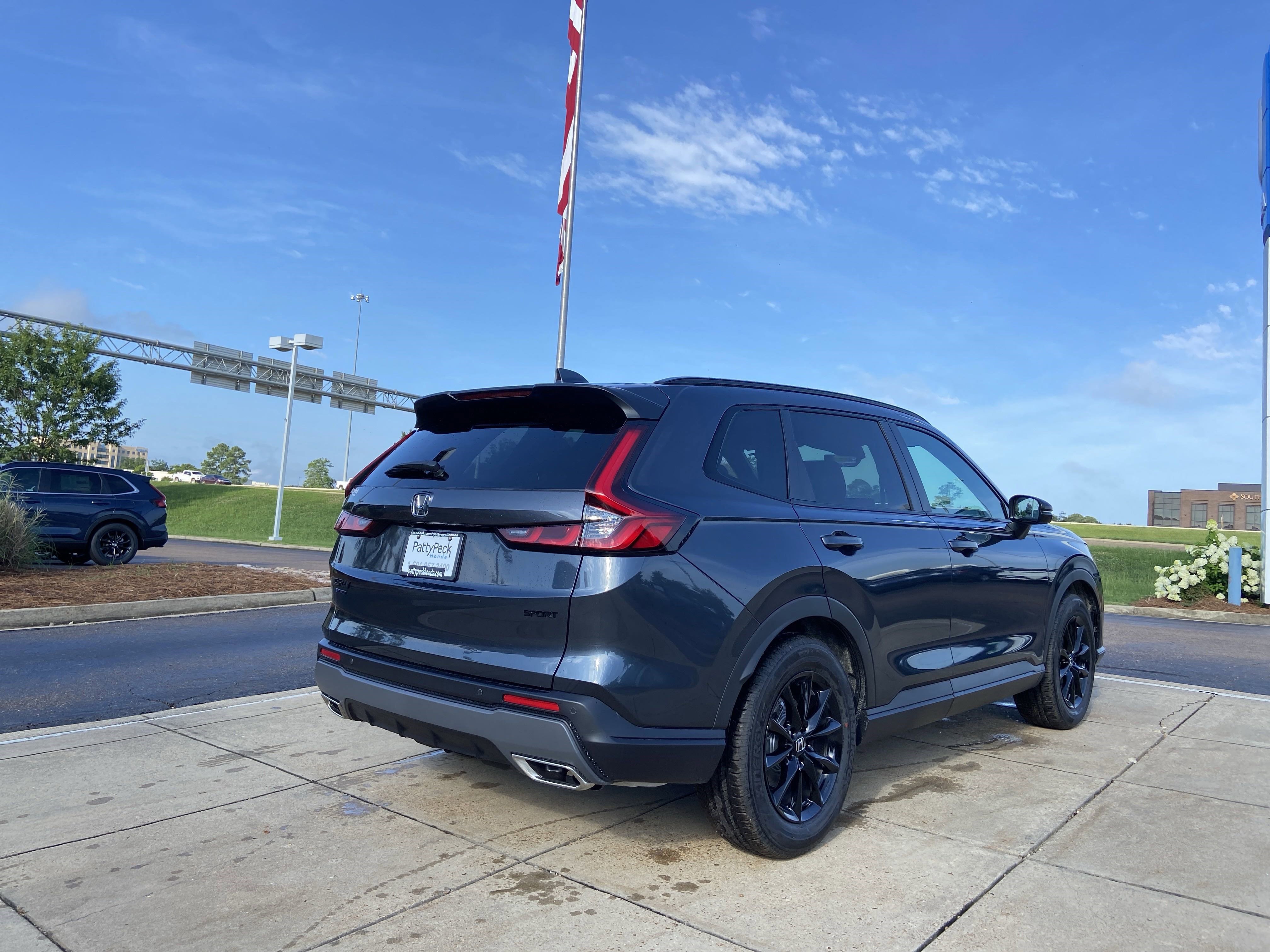 2026 Honda CR-V Hybrid Sport-L photo 6