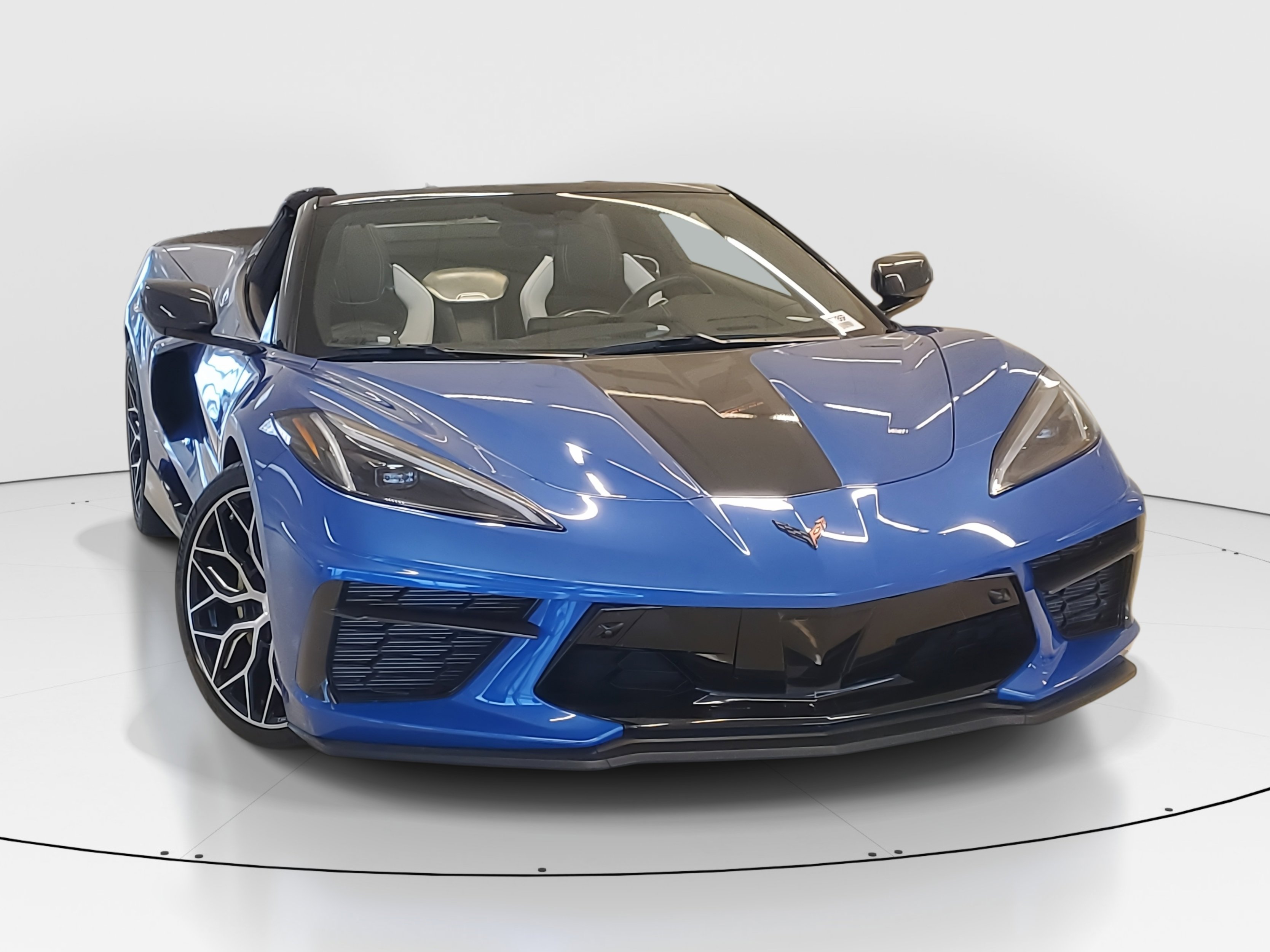 2022 Chevrolet Corvette 2LT photo 2