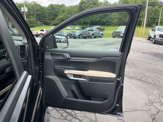 2024 Ford Ranger XLT photo 29