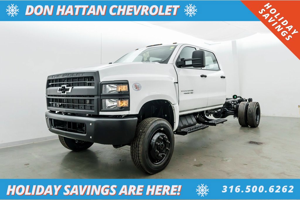 2024 Chevrolet Silverado 4500 Medium Duty Chassis Cab Work Truck's photo