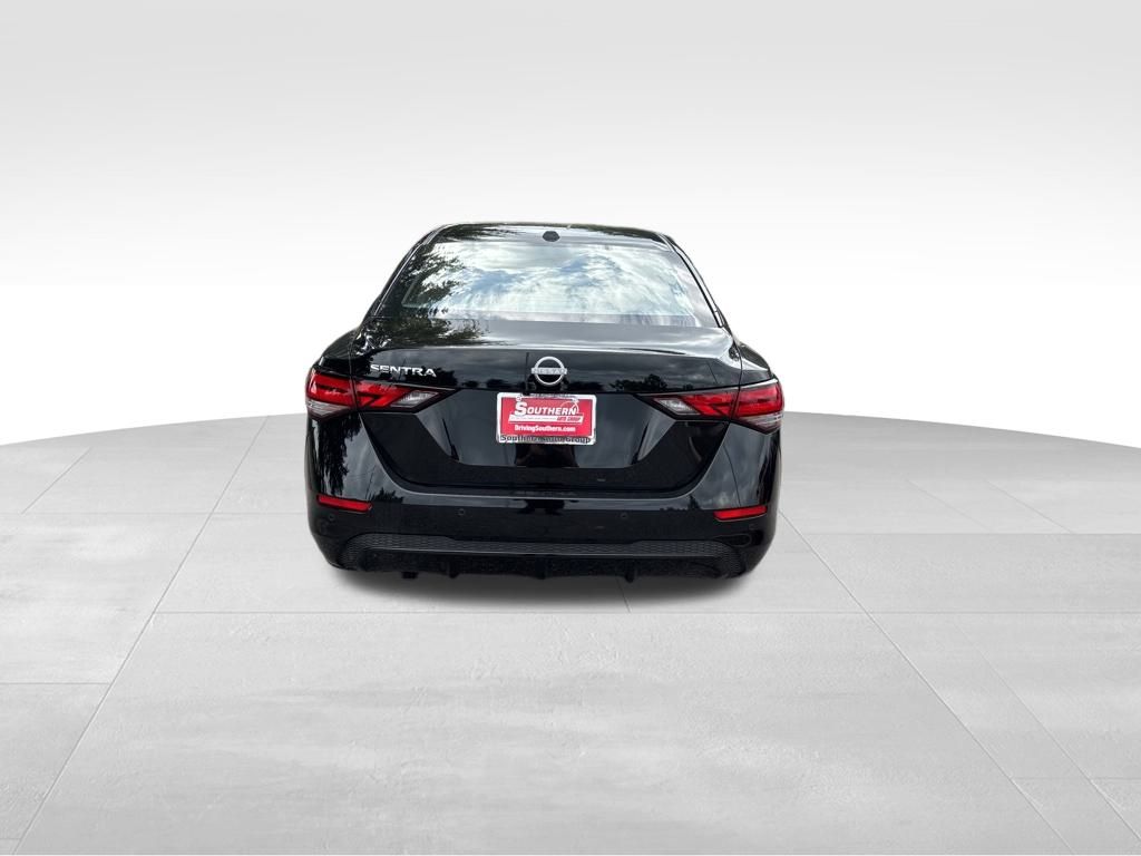 2025 Nissan Sentra SV photo 3