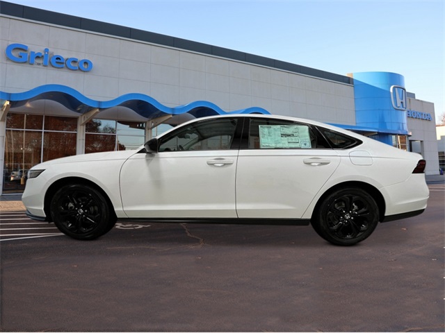 2025 Honda Accord SE photo 2