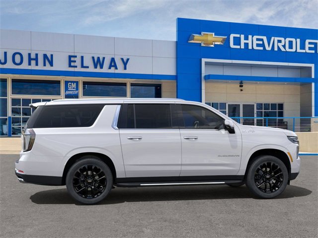 2025 Chevrolet Suburban High Country photo 4