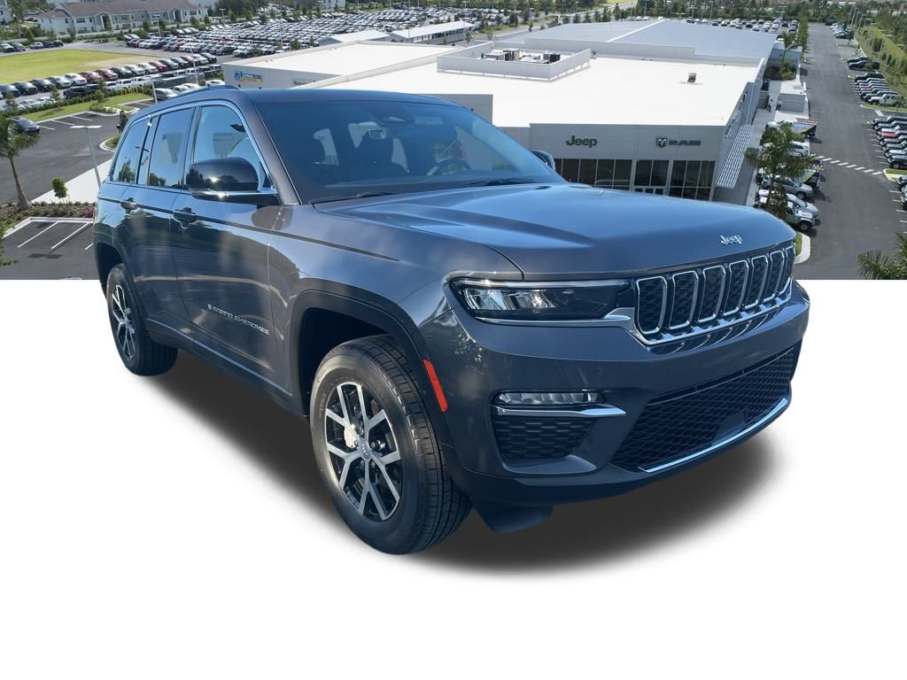 2025 Jeep Grand Cherokee Limited photo 3