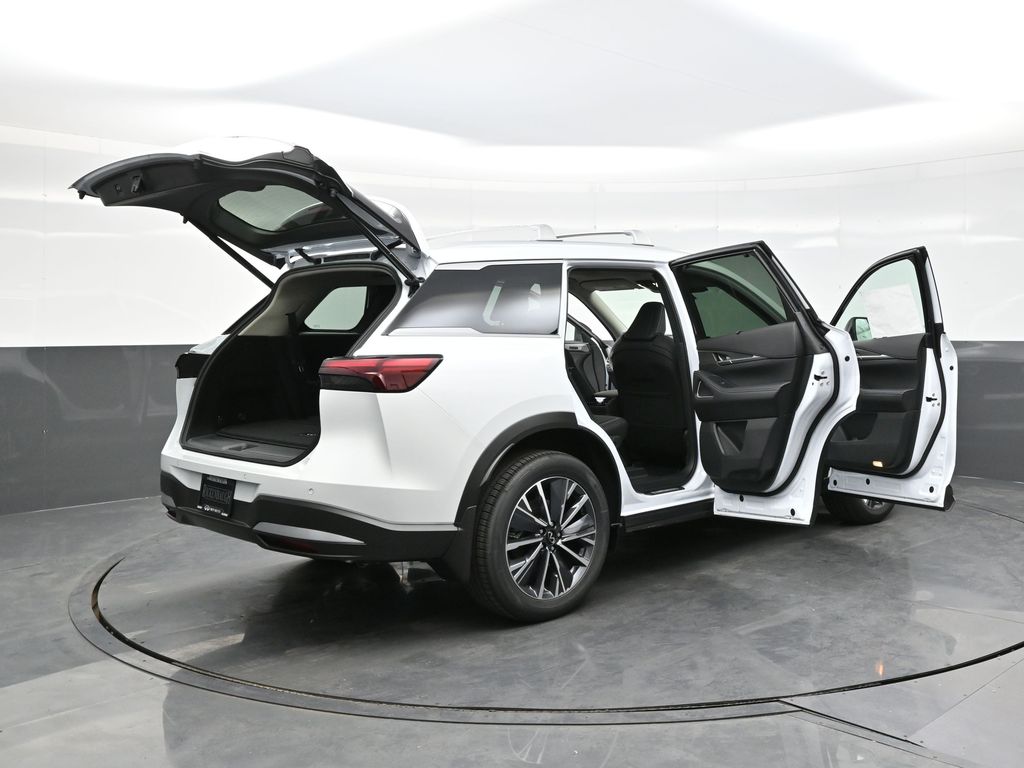 2026 Infiniti QX60 Luxe photo 42