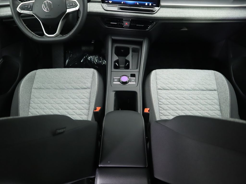 2025 Volkswagen Tiguan S photo 15