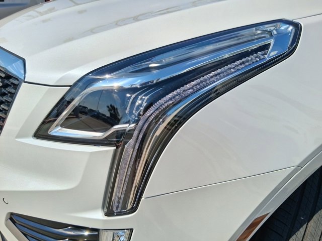 2025 Cadillac XT5 Luxury photo 6