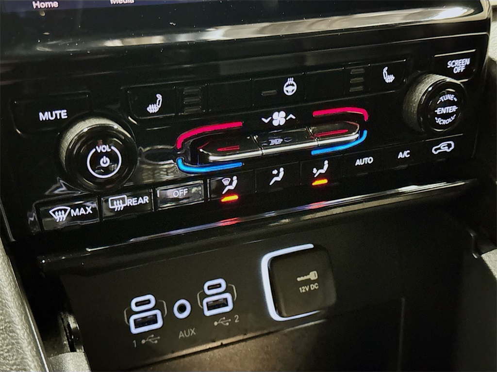 2024 Jeep Cherokee Limited 4xe photo 31