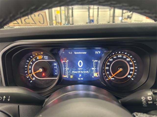 2025 Jeep Wrangler Rubicon photo 23