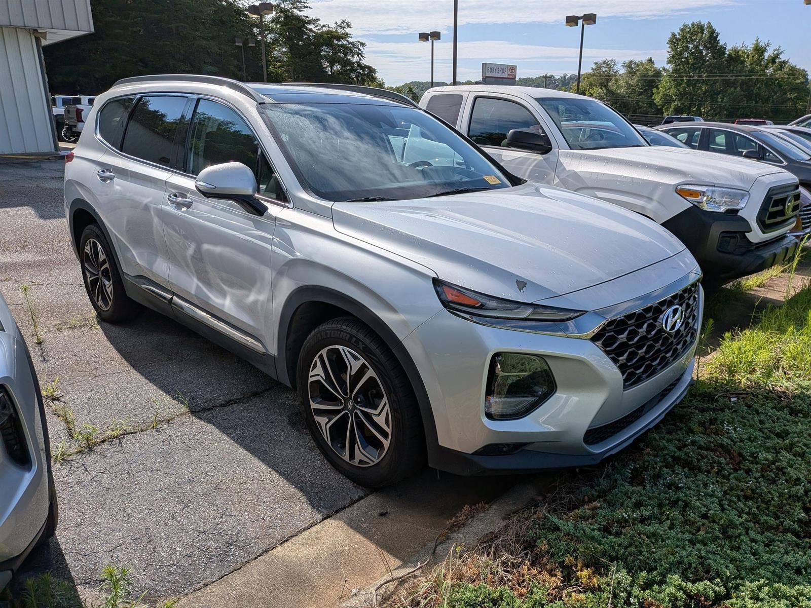 2020 Hyundai Santa Fe Limited photo 2