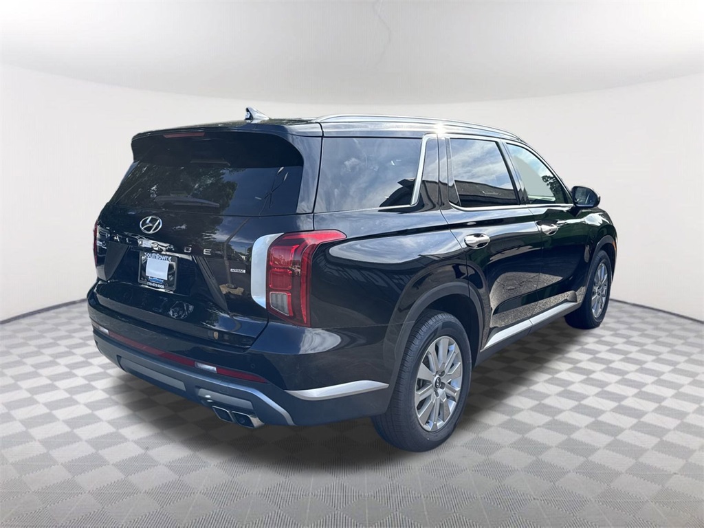 2025 Hyundai Palisade SEL photo 2