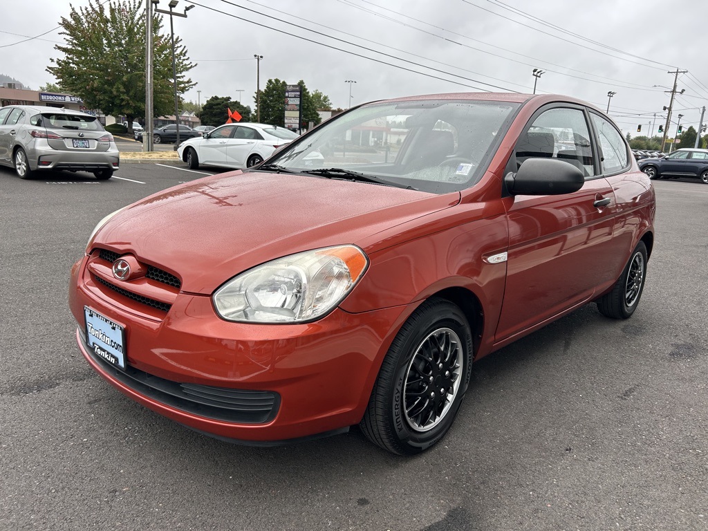 2008 Hyundai Accent GS photo 4
