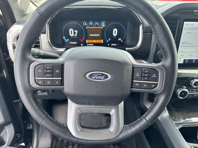 2022 Ford F-150 Lariat photo 13