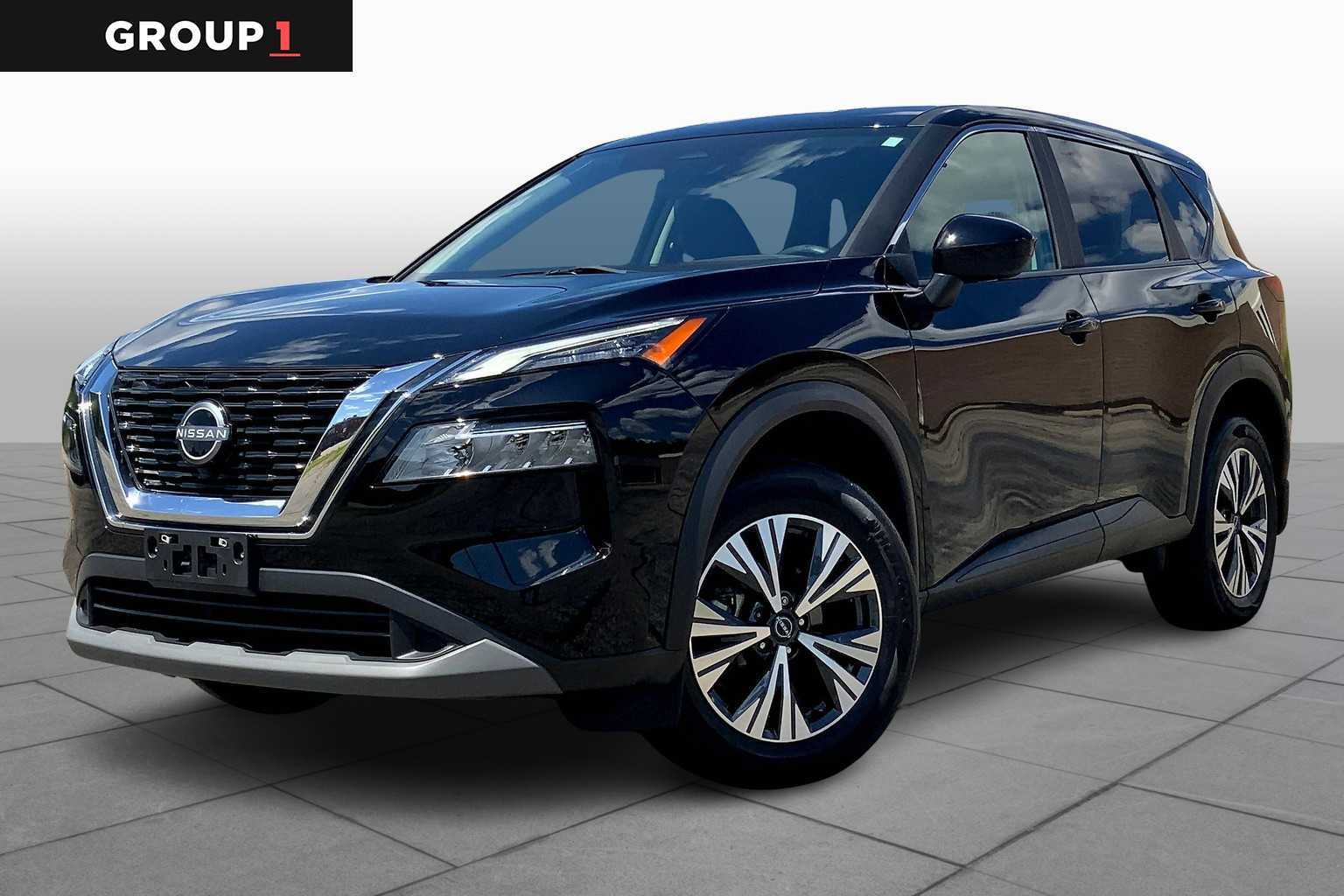 2023 Nissan Rogue SV's photo