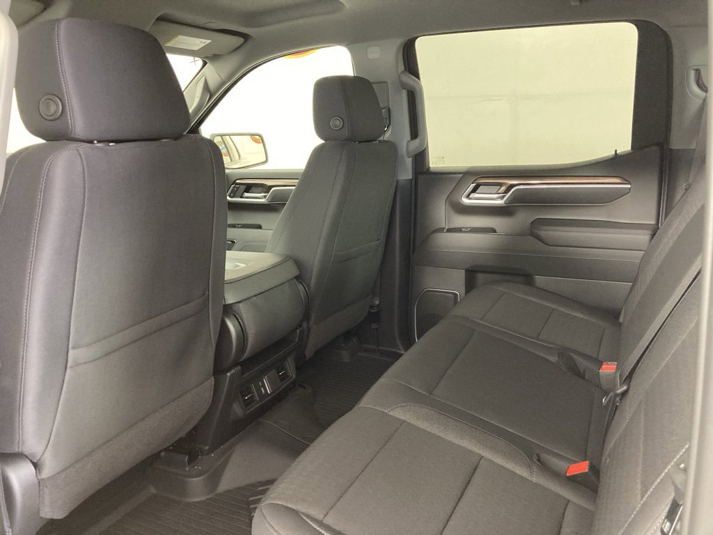 2026 Chevrolet Silverado 1500 LT photo 13