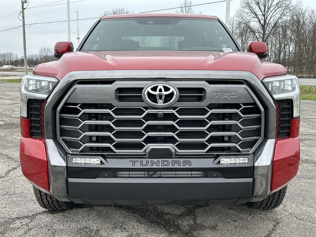 2025 Toyota Tundra Platinum CrewMax photo 32
