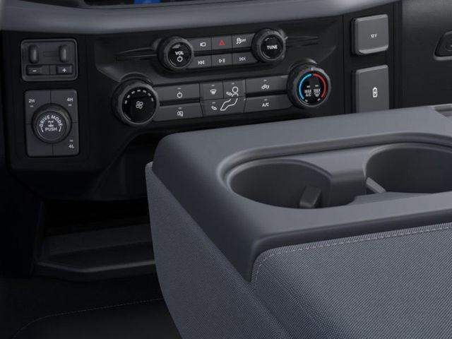 2025 Ford F-150 XL photo 13