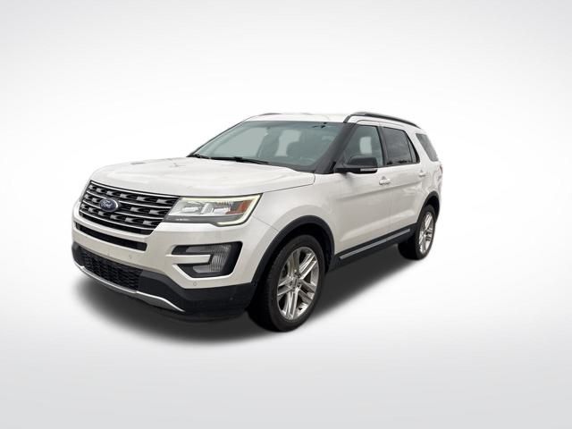 2017 Ford Explorer XLT's photo