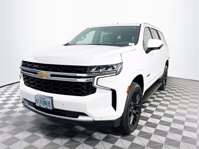 2022 Chevrolet Tahoe LS photo 2