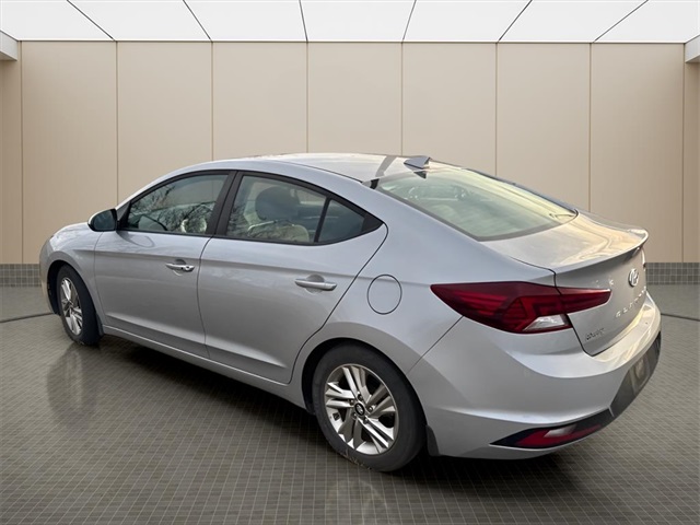 2020 Hyundai Elantra Value Edition photo 4