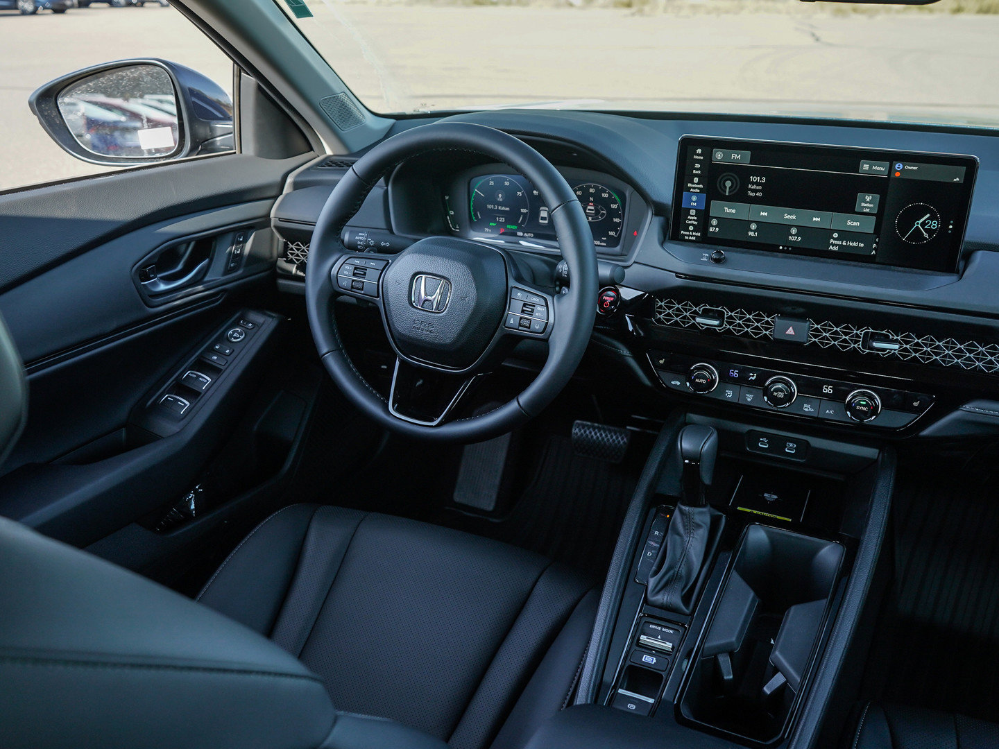 2025 Honda Accord Hybrid EX-L photo 8