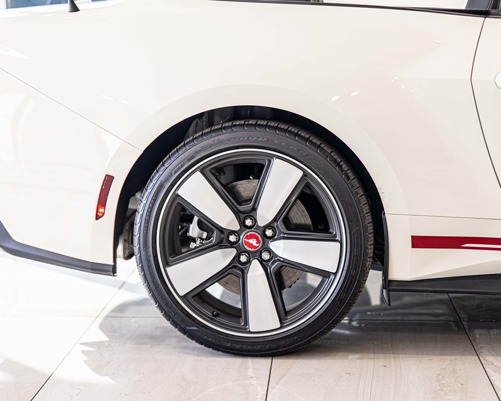 2025 FORD MUSTANG - Image 12