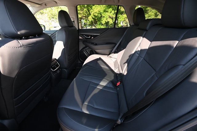 2025 Subaru Outback Limited photo 2