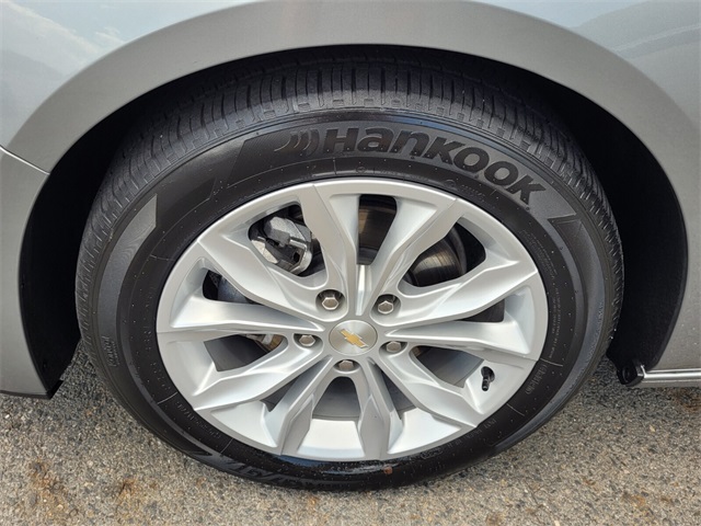 2024 Chevrolet Malibu 1LT photo 16