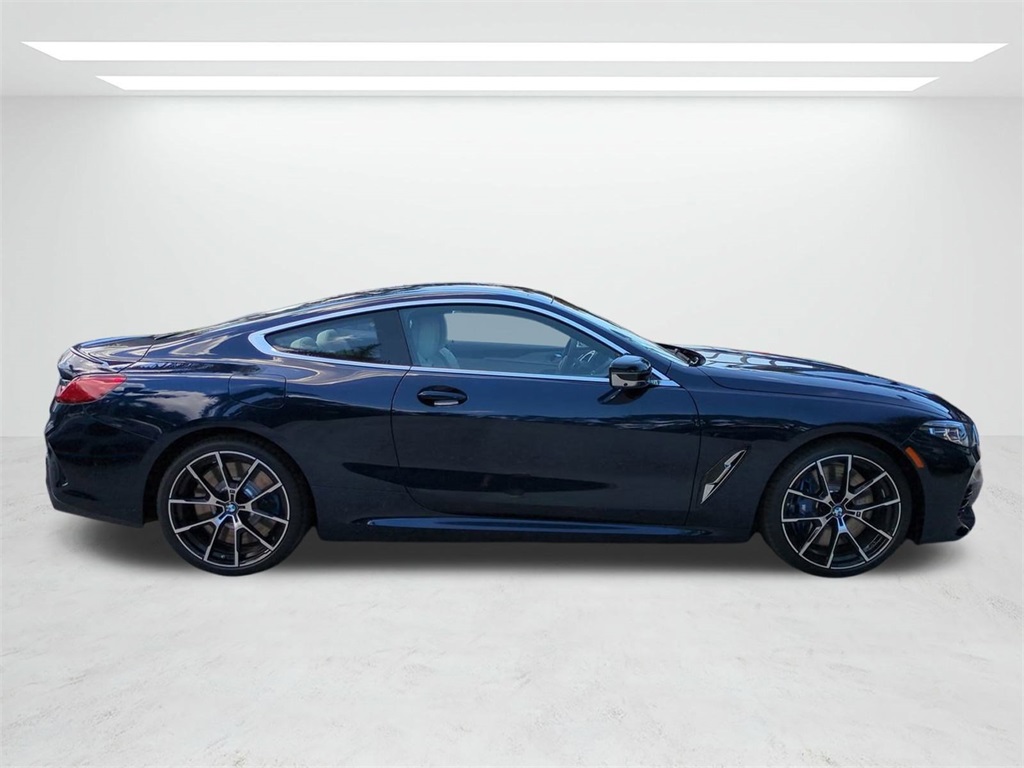 2026 Bmw M850i xDrive photo 3