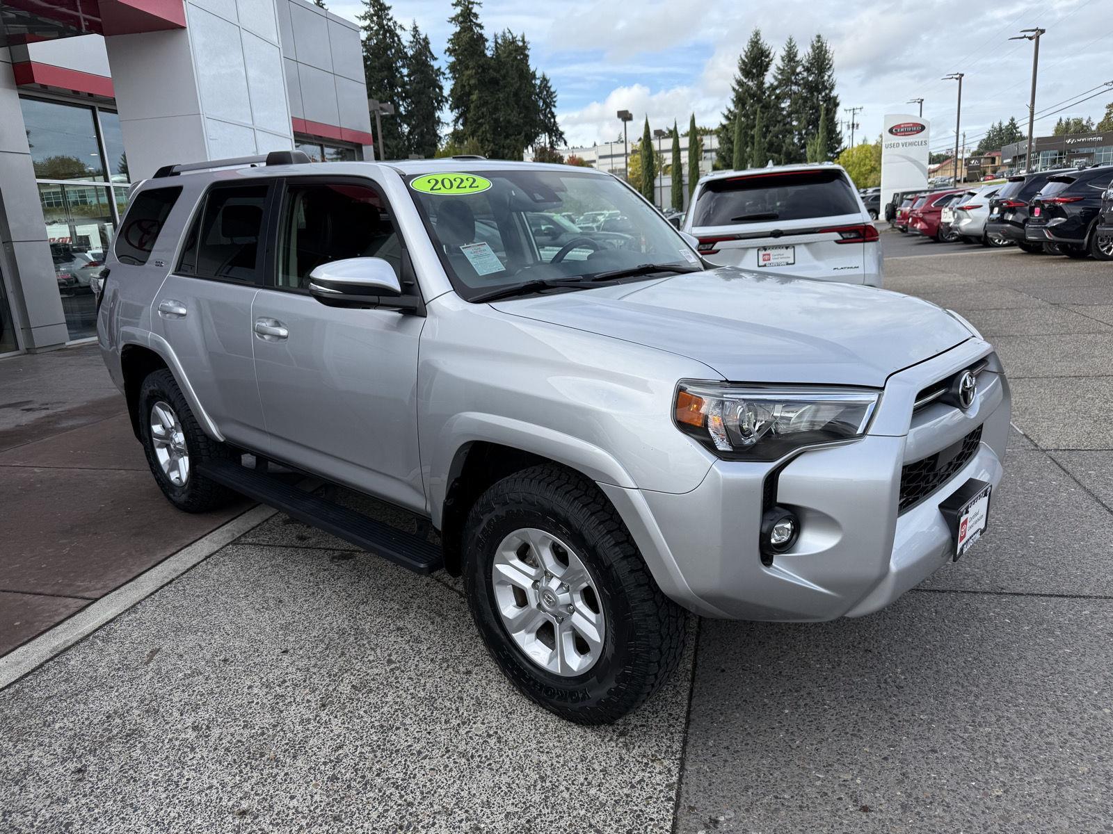 2022 Toyota 4Runner SR5 Premium photo 4