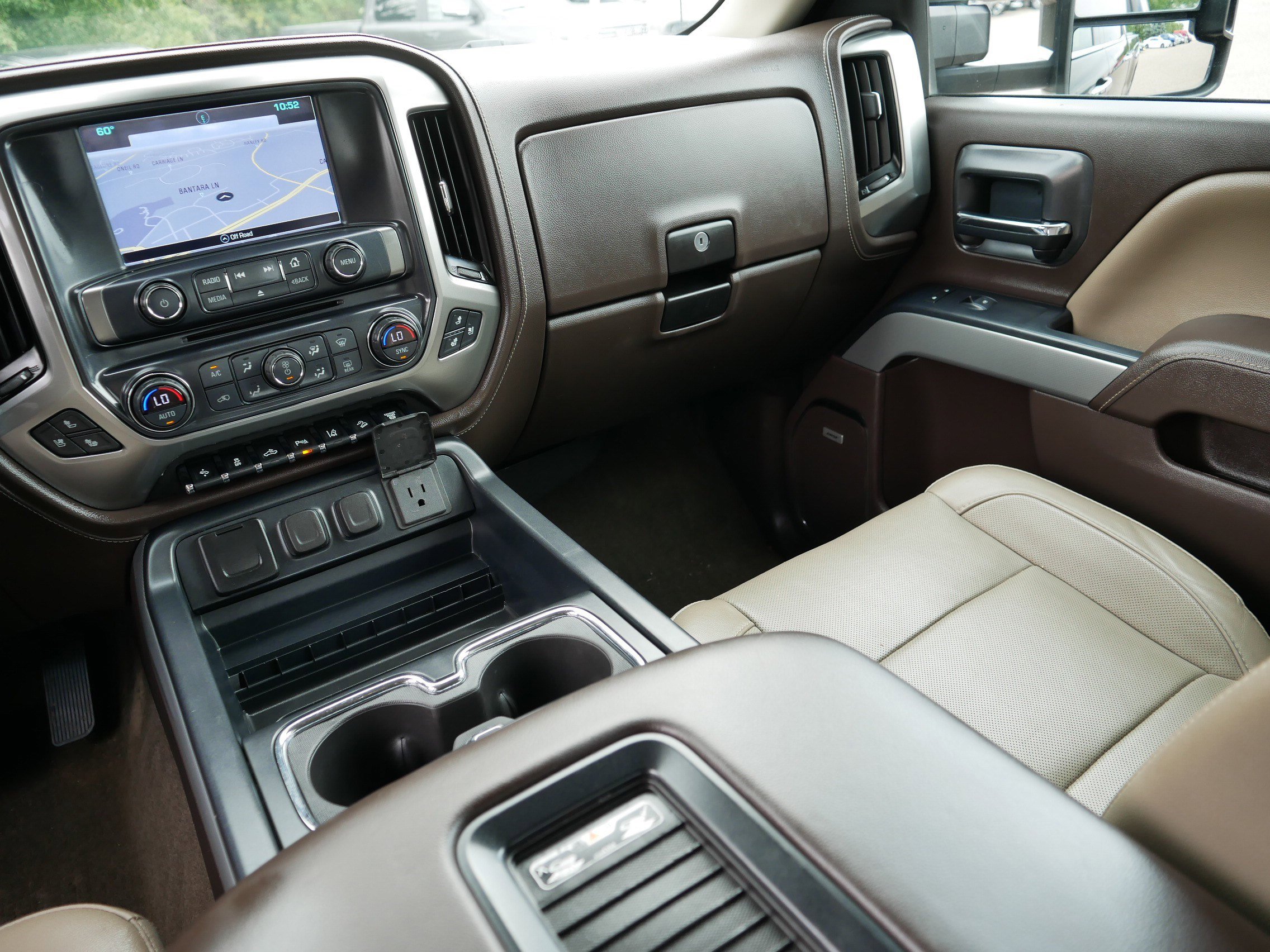 2018 Chevrolet Silverado 2500HD LTZ photo 11