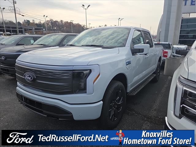 2025 Ford F-150 Lightning Lariat's photo
