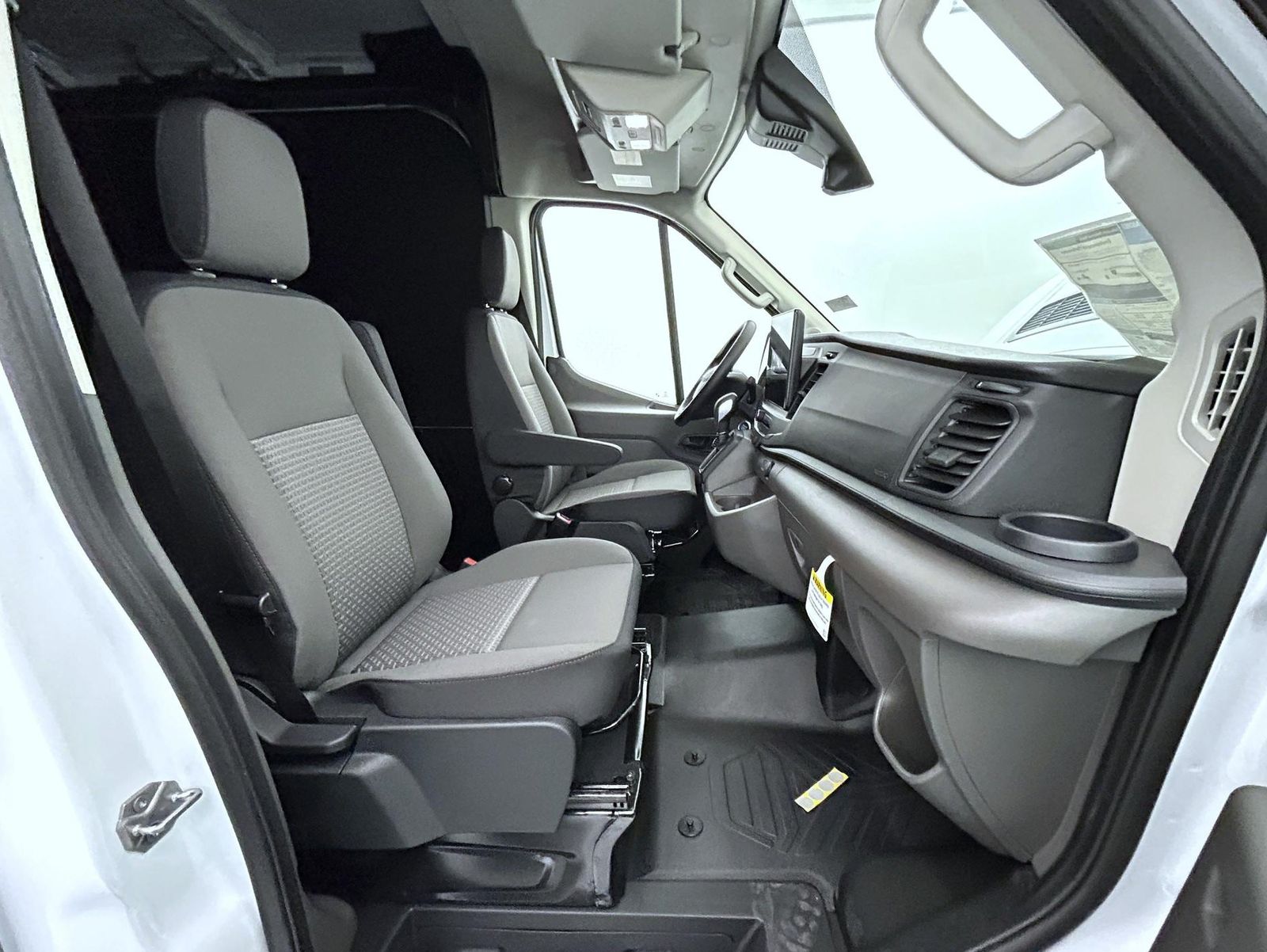 2026 Ford Flex photo 13