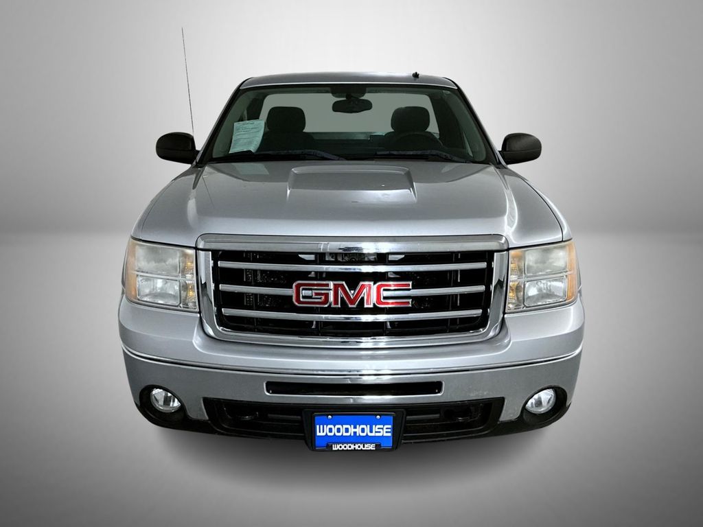 2012 Gmc Sierra 1500 SLE photo 2