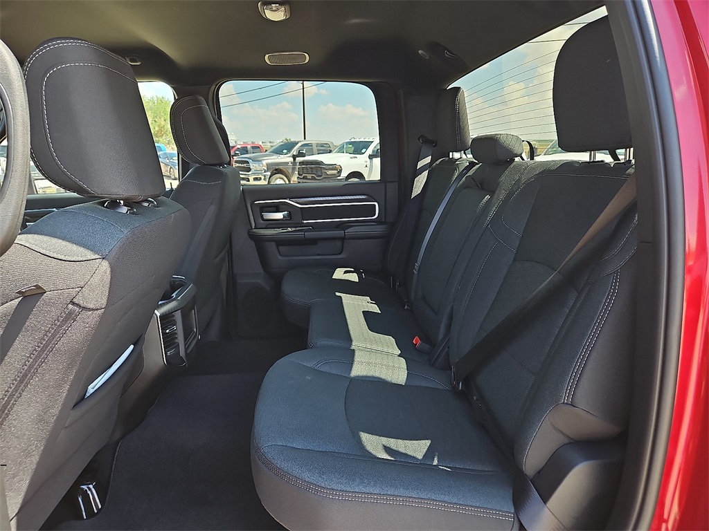 2025 Ram 2500 Big Horn photo 11