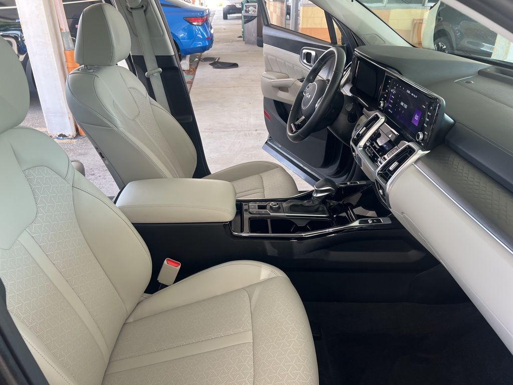 2022 Kia Sorento SX photo 19