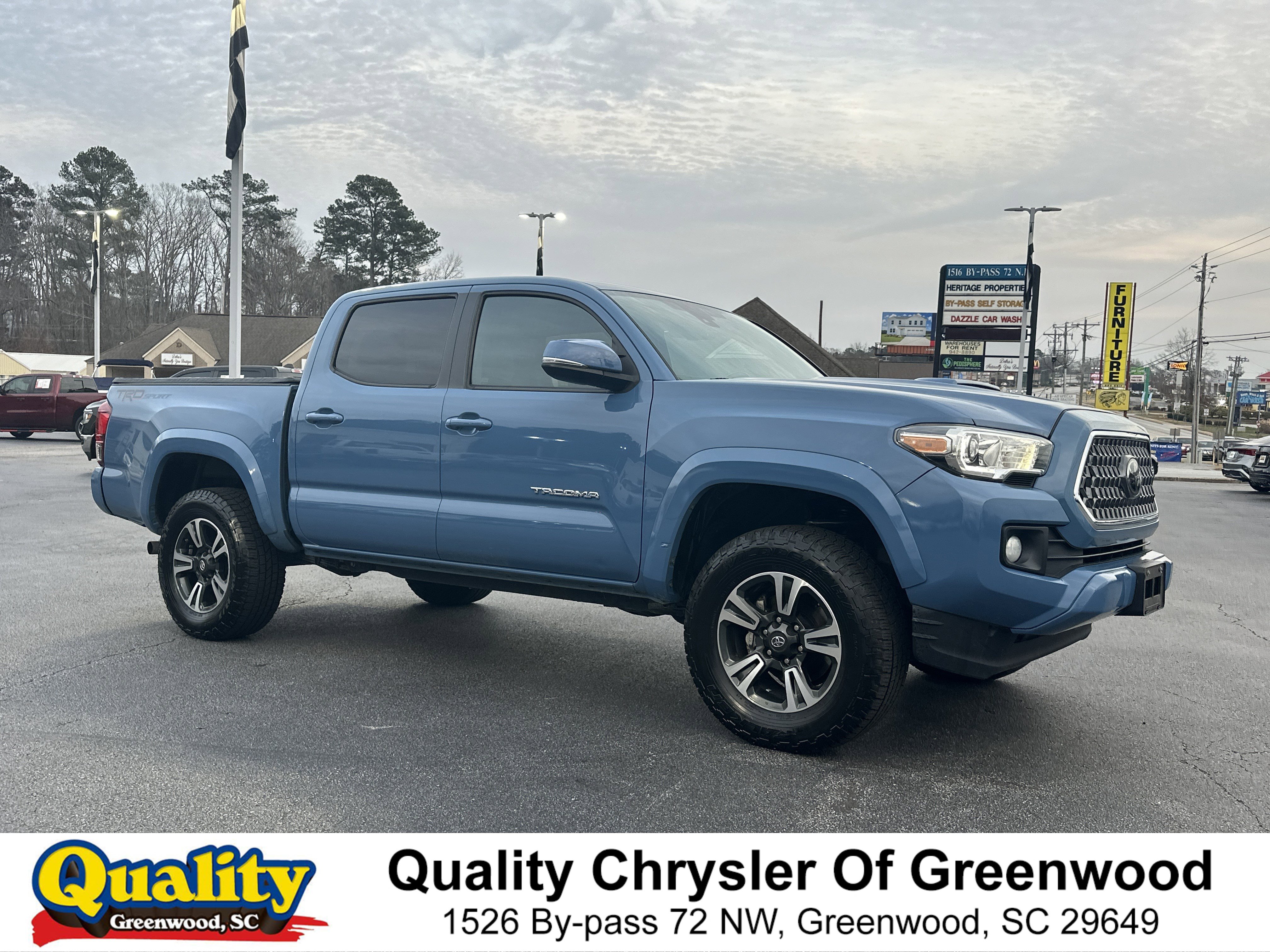 2019 Toyota Tacoma TRD Sport's photo