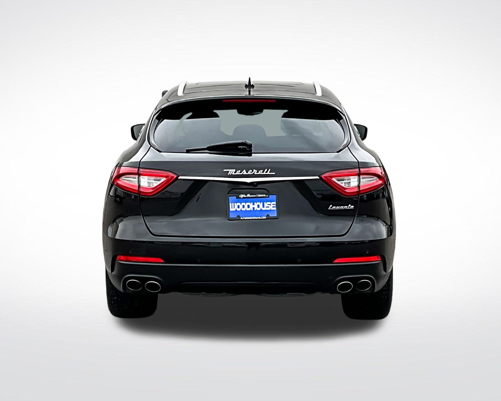 2017 Maserati Levante S photo 4