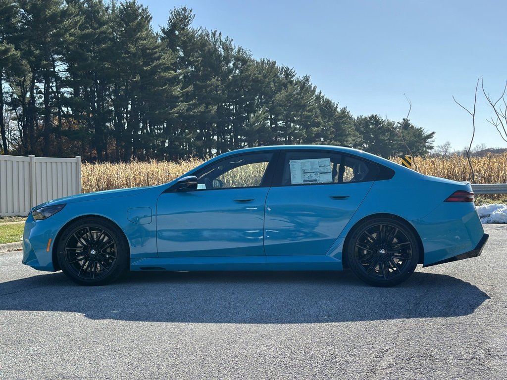 2026 Bmw M5 5 photo 3